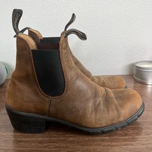 Blundstone heel boots